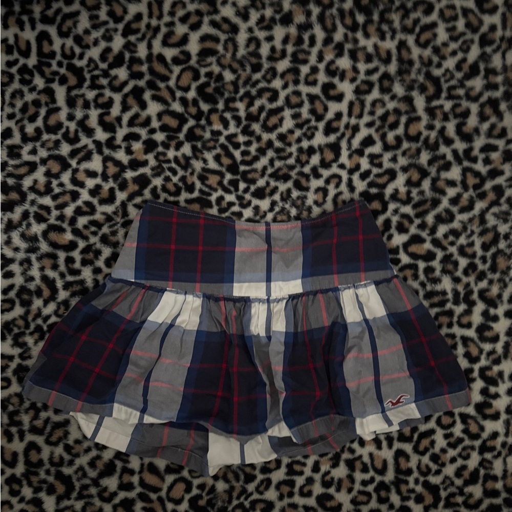 Hollister vintage 2000s mini skirt
